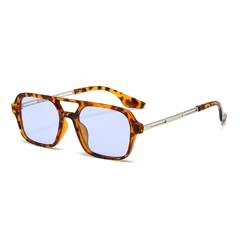 新入荷：ヴィンテージ風スクエア型サングラス。レディース、メン - Vintage Fashion Enthusiasts のレビューと価格